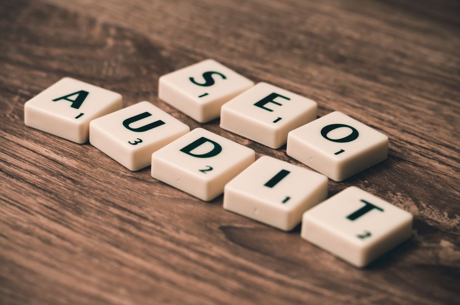 Duplicate content pour PME : comment l'identifier et le corriger avant qu'il plombe votre SEO